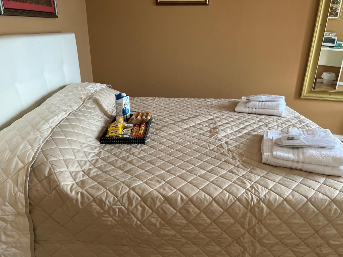 Villa Castello Only Room Limone sul Garda Exterior photo